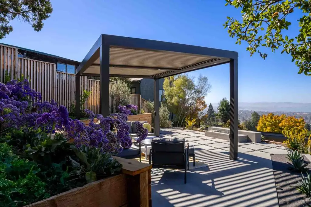 Custom outdoor motorized pergola engineered by STRUXURE Bay Area in Berkeley, California